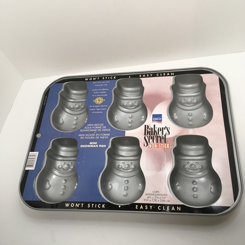 Ekco Baker’s Secret non-stick mini snowman pan